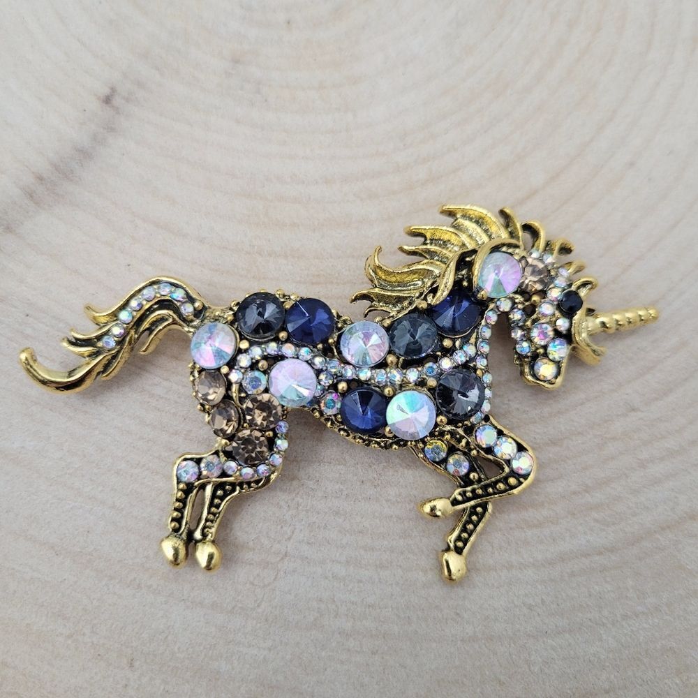 Brand New 2 In 1 Gold Tone Unicorn Rhinestone Brooch Pin & Pendant